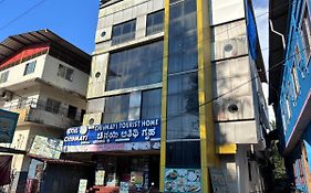 Chinmayi Tourist Home - Opposite To Temple Only 50 M